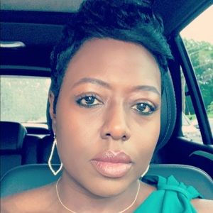 Meet your Posher, Kenya